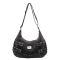 Detail der Hobo-Tasche aus gewaschenem Denim mit Zierriemen und Metall-Namensschild - Schwarz