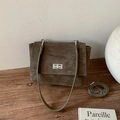 Bolso bandolera de ante verde oliva con hebilla plateada y correa desmontable - Verde