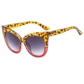 Cat eye sunglasses with tortoiseshell and red two-tone frame and grey gradient lenses - Red Demi Frame Gradient Grey Lens