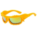 Occhiali da sole alla moda giallo brillante con texture a onde e lenti a specchio - Montatura Gialla Lenti Specchio Arancio
