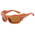 Gafas de sol con montura retorcida en color marrón naranja y lentes de tono marrón - Montura Café Lentes Té