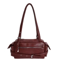 Sac bandoulière vintage bordeaux style motard avec fermetures éclair et boucles en métal - Rouge