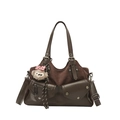 Borsa a tracolla marrone retrò con ciondolo in peluche e doppie tasche con patta frontale - Con Ciondolo / Marrone