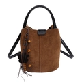 Bolso cubo retro de ante marrón con asa de cuero negro y borla decorativa de madera - Marrón