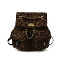 Schicker gesteppter Rucksack mit Leopardenmuster, Goldketten und Fronttaschen - Leopard Kaffee