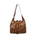 Borsa tote vintage in pelle marrone con borchie e frange lunghe in uno stile minimale - Cuoio