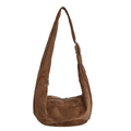 Bolso tote de ante marrón en forma de media luna con correa ancha y cremallera plateada - Marrón