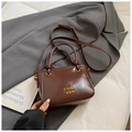 Sac seau marron brillant à la mode avec texte COIN 2DH et détails dorés élégants - Brun Sans Pendentif