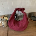 Retro burgundy suede dumpling bag with pleated handle and minimalist crescent moon shape - Red