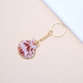 Detail of natural seashell keychain with gold plated edges and golden metal key ring - 16# (Orange Red Scallop Gold Edge)