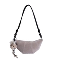 Bolso de hombro de ante retro tipo cruasán para mujer con colgante de oso y correa. - Con Colgante / Blanco Roto
