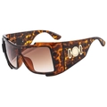 Oversized tortoise shell frame sunglasses with brown gradient lenses and gold chain details - Leopard Frame / Tea Lens