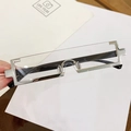 Occhiali da sole cyberpunk stretti con montatura in metallo argento e stanghette nere sottili - Montatura Argento Lente Trasparente