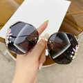 Luxe rimless oversized purple sunglasses with floral crystal and rhinestone embellishments - Gold Frame Black Grey
