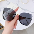 Fashion rimless rim-cut sunglasses with dark gray gradient lenses and gold frames - Gold Frame Black Grey
