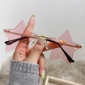 Lunettes de soleil sans monture en forme d'étoile avec verres roses et monture dorée - Monture Dorée Verres Roses