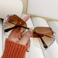 Lunettes de soleil sans monture avec verres dégradés et accents de cristaux strass - Monture Dorée Verres Ambrés
