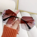 Lunettes de soleil sans monture avec verres dégradés marron et strass scintillants - Monture Dorée Verres Brun Rouge