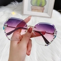 Lunettes de soleil sans monture à verres dégradés violets et bords en strass colorés - Gris Violet Dégradé