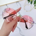 Frameless rimless sunglasses with pink gradient lenses and rhinestone flower accents - Gold Frame Gradient Pink