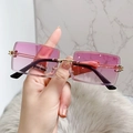 Gafas de sol rectangulares sin montura con degradado rosa púrpura y patillas de oro - Montura Dorada Lentes Doble Púrpura (C8)