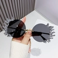 Rahmenlose Oversize-Sonnenbrille mit glitzernden Strasssteinen und runden Gläsern - Goldrahmen Schwarzgrau