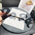 Randlose 2024-Nummern-Sonnenbrille mit grauen Gläsern und goldenem Metallrahmen für Partys - Goldrahmen Schwarzgrau