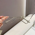 Modisches goldfarbenes Halbrand-Brillengestell aus Metall mit Kette und Luxusdesign - Silberrahmen