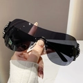 Elegantes gafas de sol Y2K de una pieza sin montura en gris oscuro con pedrería lateral - Montura Negra Lentes Grises