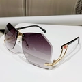 Gafas de sol Y2K sin montura con lentes degradadas moradas y patillas de metal dorado - Montura Dorada Lentes Degradadas Grises