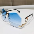 Gafas de sol Y2K sin montura con lentes degradadas azules y varillas doradas - Montura Dorada Lente Azul Degradado