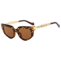 Occhiali da sole squadrati cat-eye con montatura tartarugata e aste a catena dorata - Montatura Leopardata / Lenti Tè