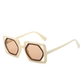 Lunettes de soleil carrées blanc cassé avec monture ajourée double couche et verres orange - Monture Beige Verres Champagne