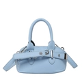 Mini sac coquillage bleu clair en cuir grainé avec boucle de ceinture et métal argenté - Bleu