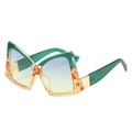 Occhiali da sole a farfalla oversize con montatura verde tartarugata e lenti sfumate - Montatura Leopardata Verde Lenti Verde Giallo