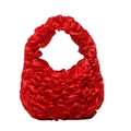 Sac à main en satin rouge style japonais avec froufrous élégants et dentelle délicate - Rouge