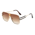 Fashionable oversized square sunglasses with gold metal frame and gradient brown lenses - Gold Frame Gradient Tea Lens