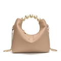 Elegante borsa hobo rosa nudo con manico di perle e tracolla a catena dorata - Cachi