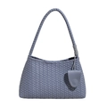 Elegante blau-graue gewebte Leder-Hobo-Tasche mit passendem geflochtenem Griff auf Weiß - Blau