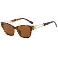 Moderne quadratische Sonnenbrille in Schildpatt-Optik mit braunen Gläsern und Goldbügeln - Leoparden-Rahmen / Teebraune Gläser