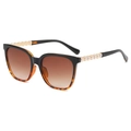 Fashion square cat-eye sunglasses with black frame, brown gradient lens and pearl temple - Black Leopard Frame Tea Lens