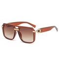 Fashionable amber square frame sunglasses with brown gradient lenses and gold hinge details - Tea Frame Tea Lens