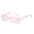 Lunettes de soleil rectangulaires roses avec branches au design flamme ajourée - Monture rose transparente verres roses