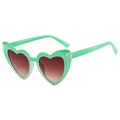 Lunettes de soleil cœur rétro avec monture vert menthe translucide et verres dégradés - Monture Verte Verres Thé
