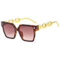 Square tortoiseshell sunglasses with golden metal chain temples and gradient brown lenses - Tortoise Frame Gold Temple Tea Lens