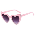Lunettes de soleil tendance en forme de cœur rose translucide avec verres dégradés - Monture Rose Verres Dégradés Gris
