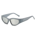 Gafas de sol deportivas Y2K gris metalizado con montura ovalada y diseño aerodinámico - Montura Gris Plateada Lentes de Espejo