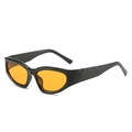 Lunettes de soleil de sport rétro avec monture noire brillante et verres orange ambré vifs - Monture Noire Verres Jaunes