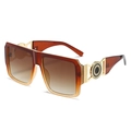 Fashion square oversized sunglasses with gradient lenses and gold metal temple detail - Gradient Tea Frame Gradient Tea Lens