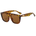 Classic oversized square sunglasses with tortoiseshell frames and dark brown lenses - Leopard Frame / Tea Lens